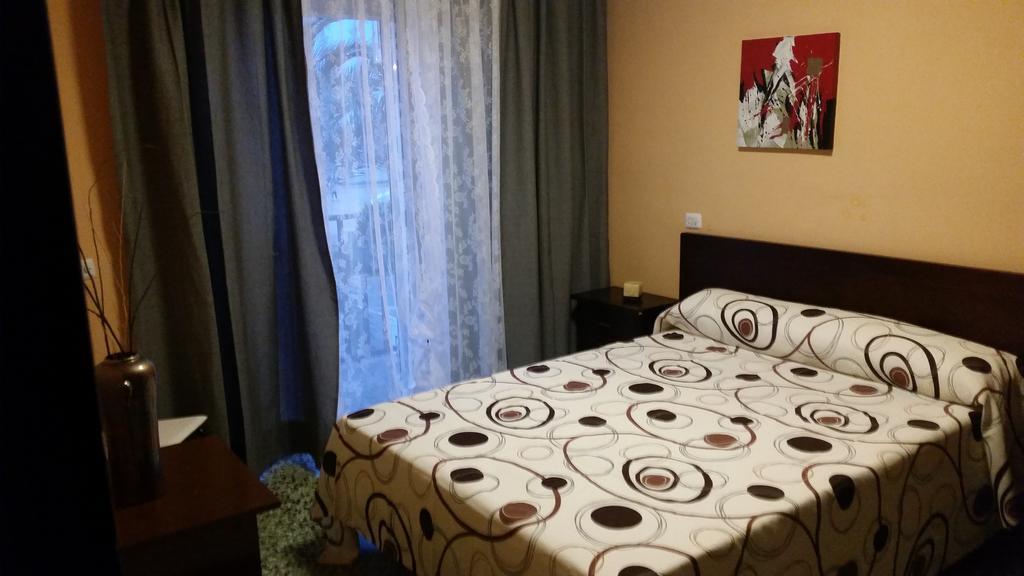 Апартаменти Apartamento Centrico Y Con Vistas Al Mar Пеніскола Екстер'єр фото